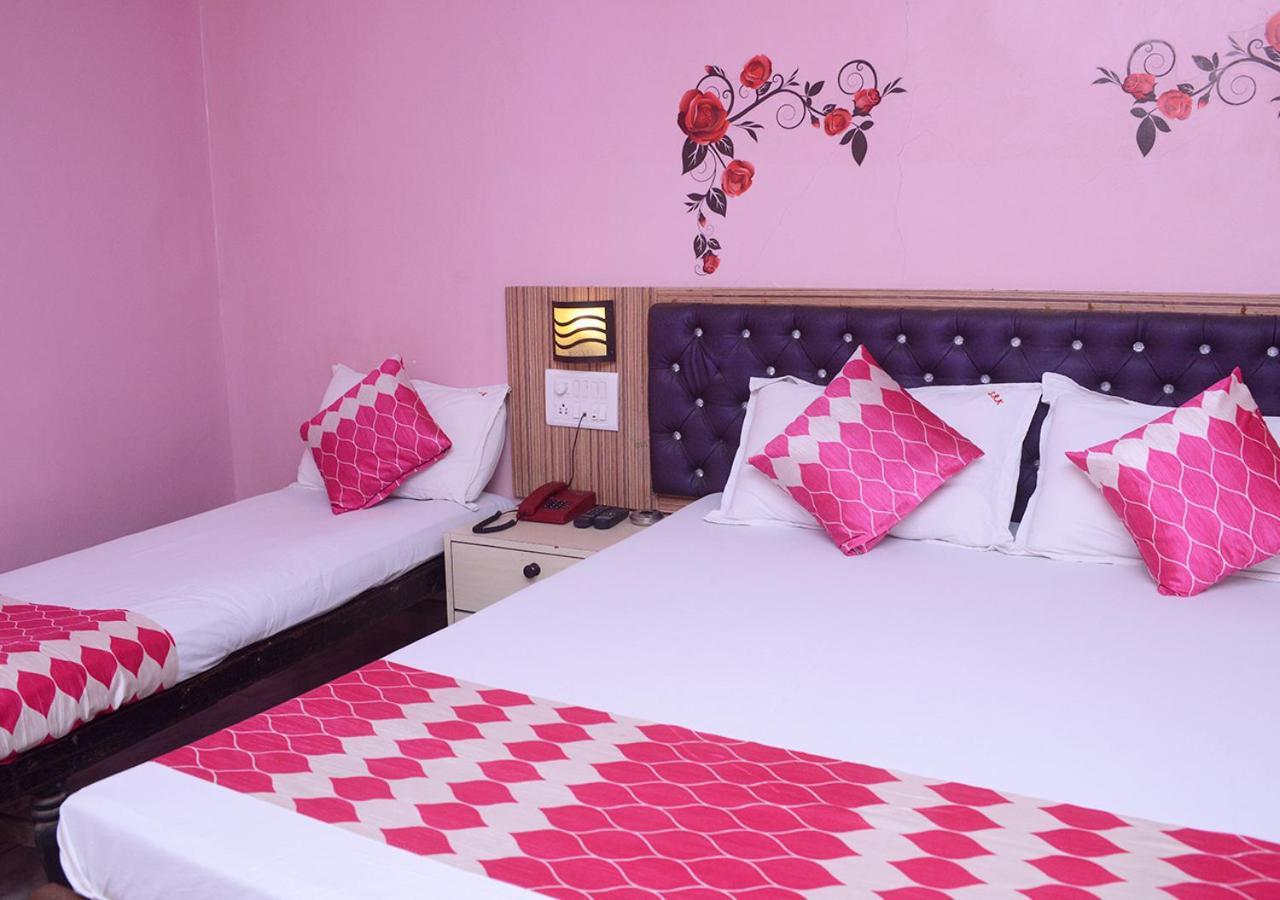 SRK Hotel- Grant Road Bombay Extérieur photo